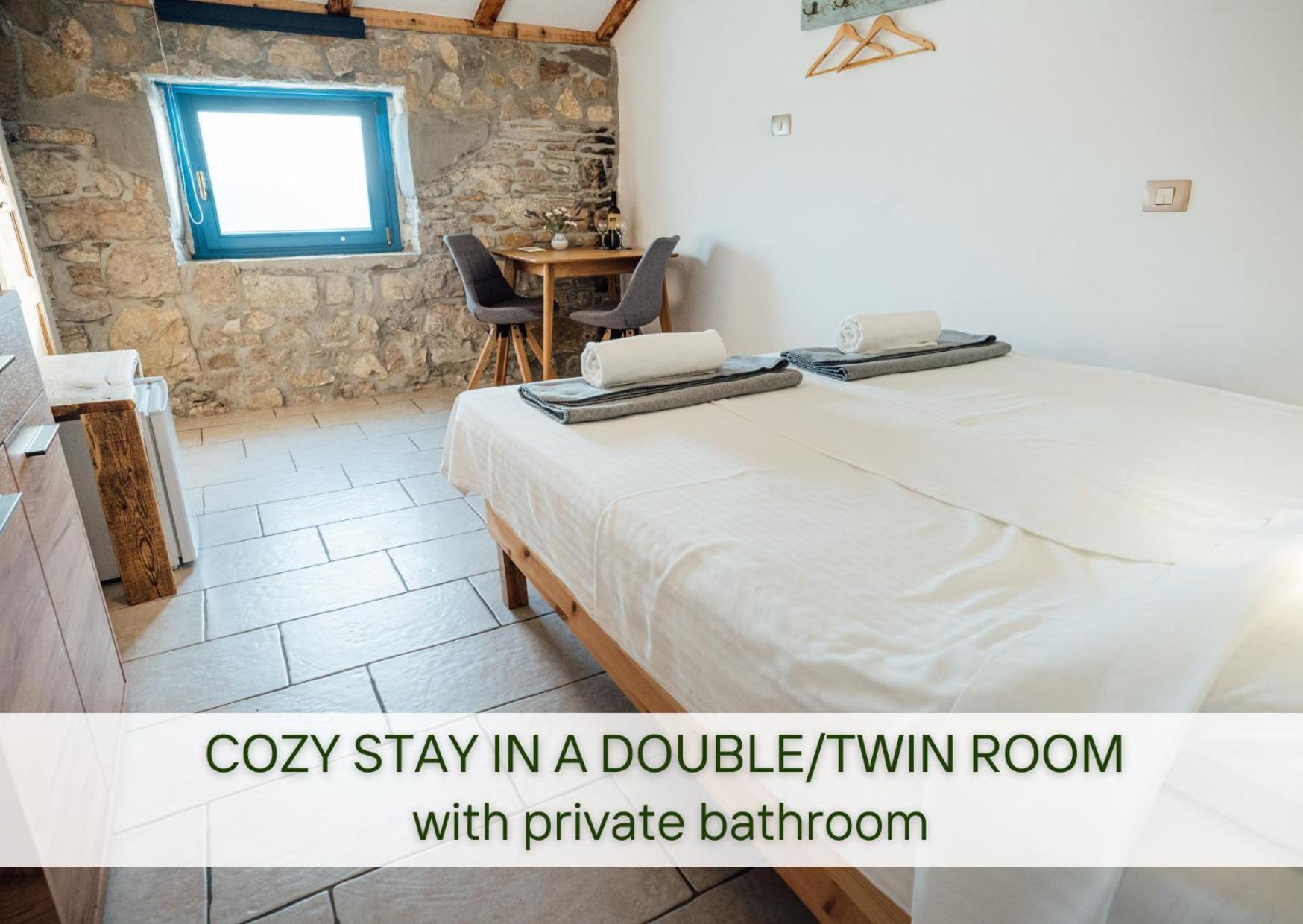 Guesthouse Kamniti Rob Crni Kal Экстерьер фото